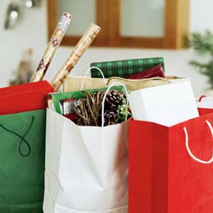 Canadian Christmas Shoppers - The Canada eZine